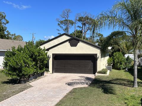 4835 SE Horizon Ave, Stuart, FL 34997 photo 1