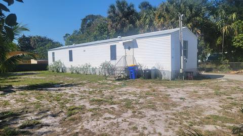 346 SE San Jose St, Stuart, FL 34994 photo 1