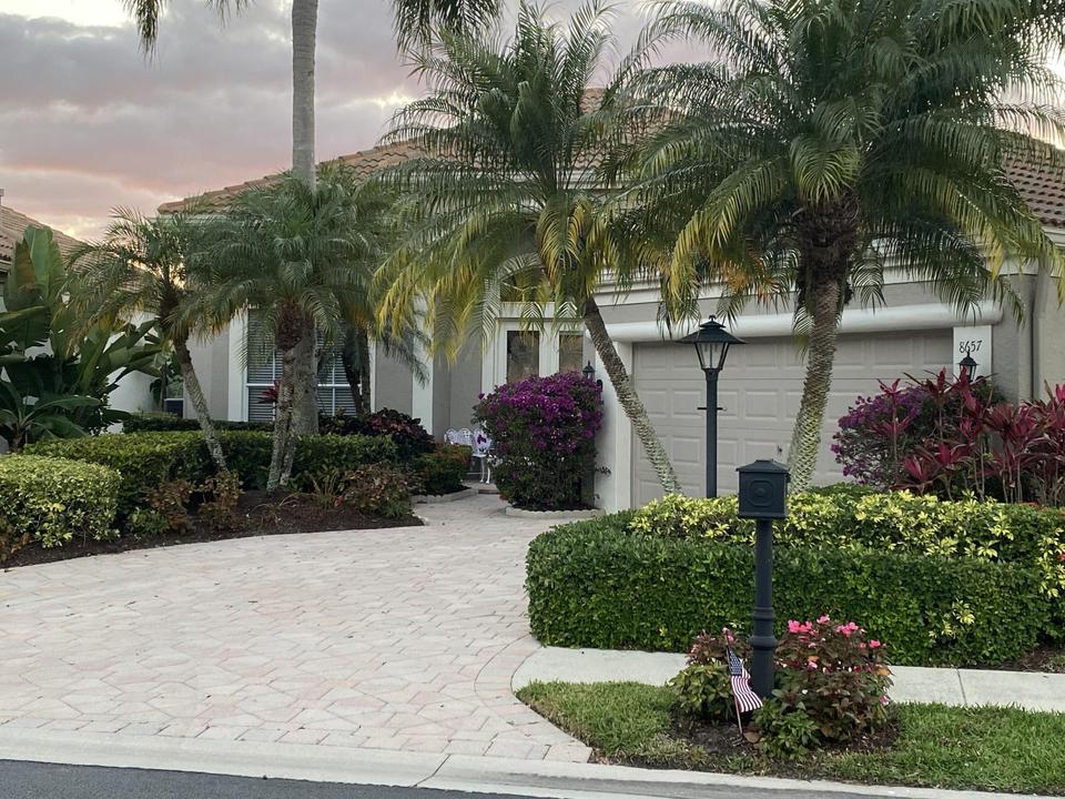  8657 Falcon Green Dr, West Palm Beach, FL 33412 photo 1
