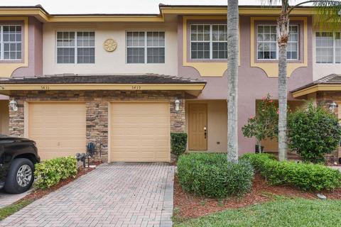 5439 SE Moseley Dr, Stuart, FL 34997 photo 1