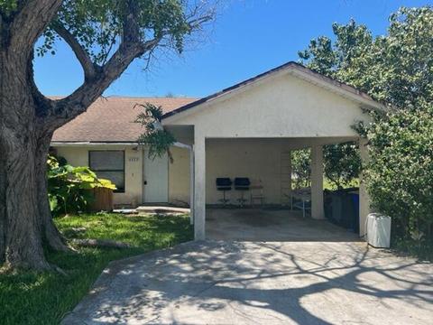 4939 SE Salvatori Rd, Stuart, FL 34997 photo 1