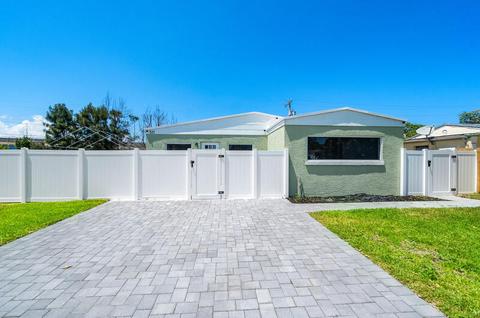 511 Malverne Rd, West Palm Beach, FL 33405
