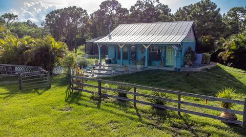 7017 Gullotti Pl, Port Saint Lucie, FL 34952