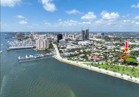 229 10th St, West Palm Beach, FL 33401
