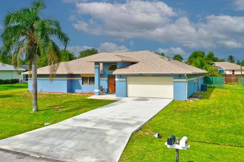 2048 SE Harding St, Port Saint Lucie, FL 34952
