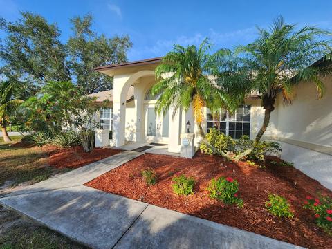 6462 NW Fagan St, Port Saint Lucie, FL 34953