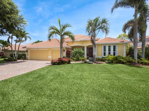 2113 SW Panther Trce, Stuart, FL 34997 photo 1