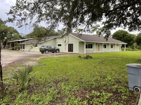 12667 Kazee Rd, Loxahatchee Groves, FL 33470
