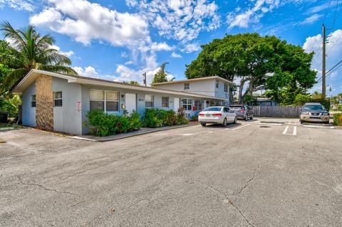 4207 S Olive Ave, West Palm Beach, FL 33405