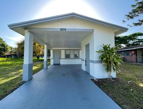 809 N 22nd St, Fort Pierce, FL 34950