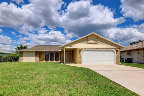 1887 SW Import Dr, Port Saint Lucie, FL 34953