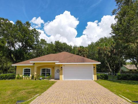 1107 SE 11th St, Okeechobee, FL 34974