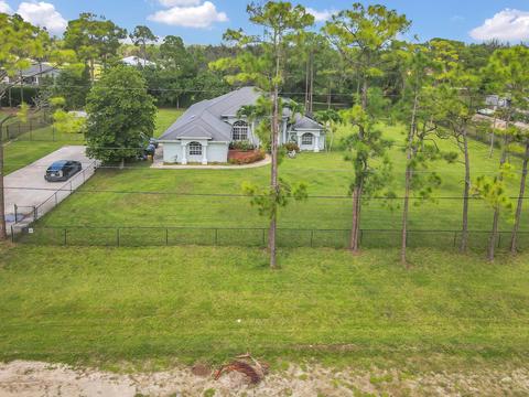 13273 88th N Pl, The Acreage, FL 33412