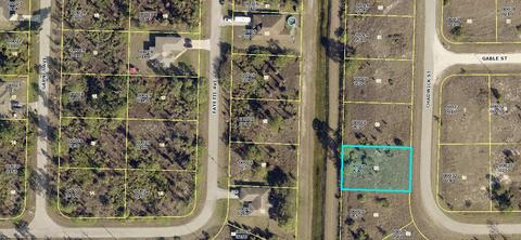 1026 Chadwick St, Lehigh Acres, FL 33974