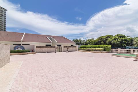 3962 N Ocean Dr #10, Singer Island, FL 33404