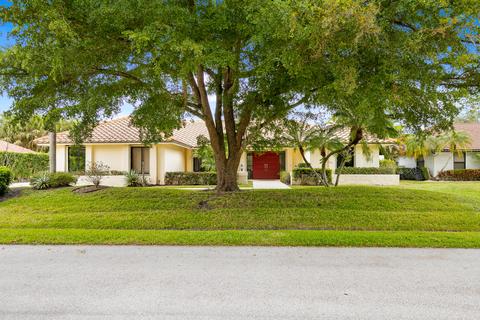 14 Alnwick Rd, Palm Beach Gardens, FL 33418