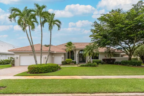 10466 Stonebridge Blvd, Boca Raton, FL 33498