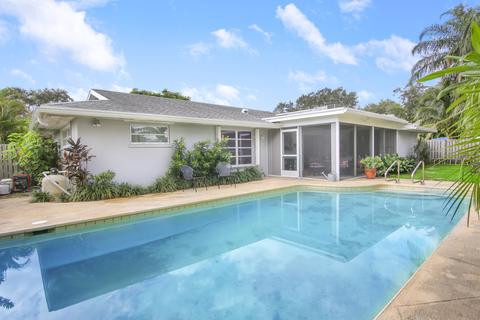 4375 Daffodil N Cir, Palm Beach Gardens, FL 33410