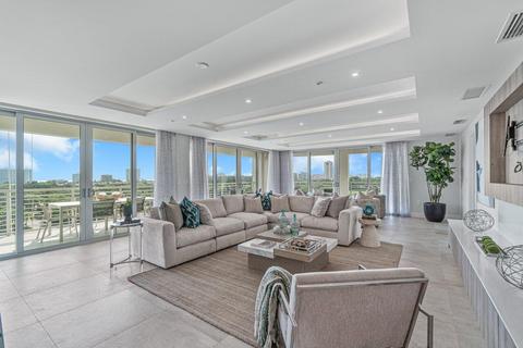 327 E Royal Palm Rd #703, Boca Raton, FL 33432