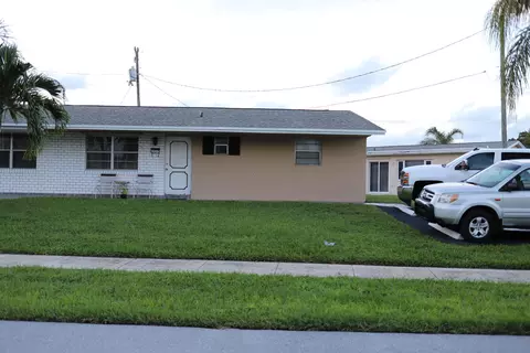 2717 Ponce De Leon Blvd #2717, Delray Beach, FL 33445