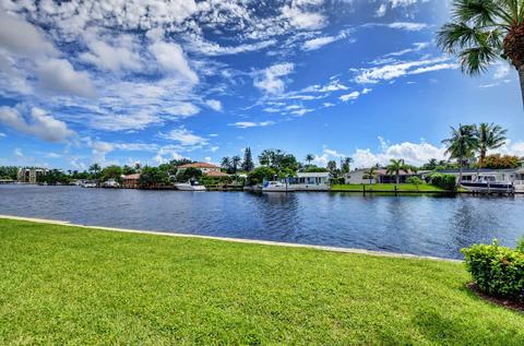 19 Royal Palm Way #104, Boca Raton, FL 33432