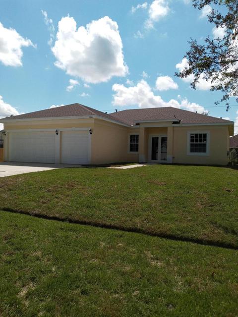 1066 SW General Patton Ter, Port Saint Lucie, FL 34953