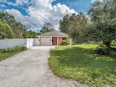 2246 86th Ct, Vero Beach, FL 32966