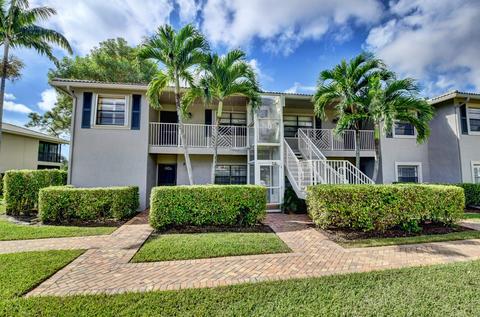 10 Stratford Dr #B, Boynton Beach, FL 33436