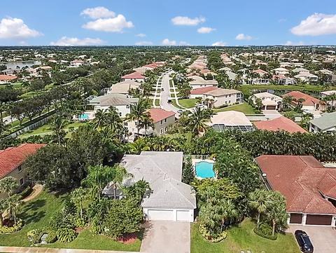 11275 Manderly Ln, Wellington, FL 33449
