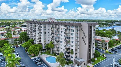 777 S Federal Hwy #PH-3C, Pompano Beach, FL 33062
