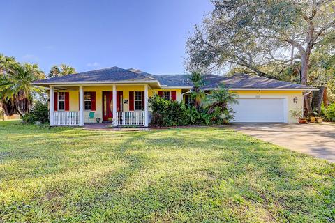 1707 SW Leafy Rd, Port Saint Lucie, FL 34953