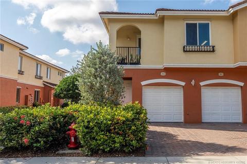 63 SE Palermo Ct #103, Stuart, FL 34994 photo 1