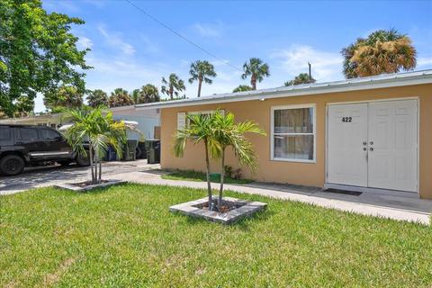 422 SE Robalo Ct, Stuart, FL 34996 photo 1