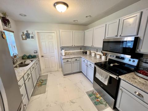 333 Barraclough St, Fort Pierce, FL 34982