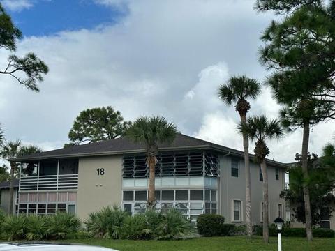 18 Lake Vista Trl #202, Port Saint Lucie, FL 34952