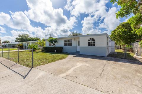 816 SW 11th Ave, Delray Beach, FL 33444