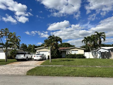 5421 Tyler St, Hollywood, FL 33021