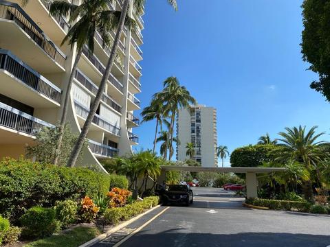 2400 Presidential Way #1805, West Palm Beach, FL 33401