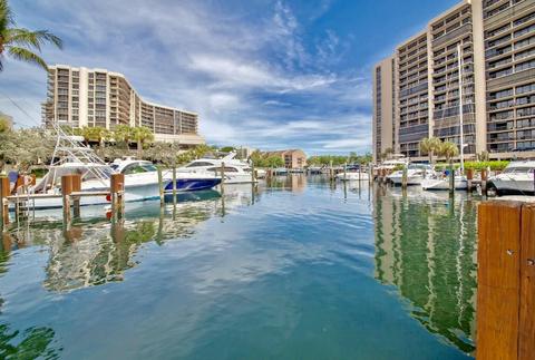 4748 S Ocean Blvd #LPH-3, Highland Beach, FL 33487