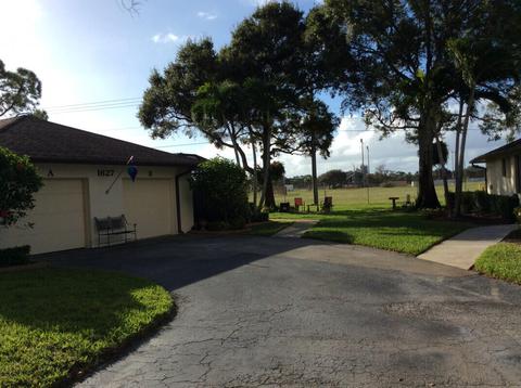 1627 Laurel Leaf Ln #B, Fort Pierce, FL 34950