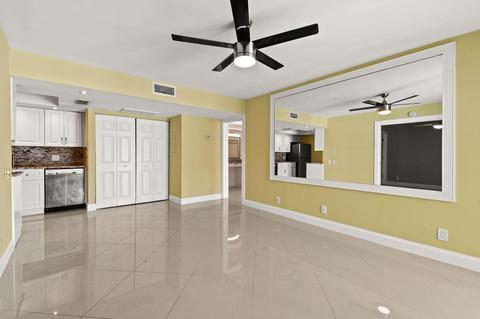 600 Executive Center Dr #102, West Palm Beach, FL 33401