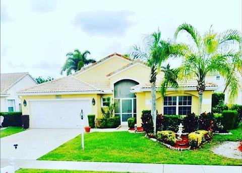 18821 Caspian Cir, Boca Raton, FL 33496