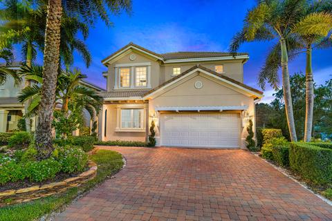 12097 Aviles Cir, Palm Beach Gardens, FL 33418