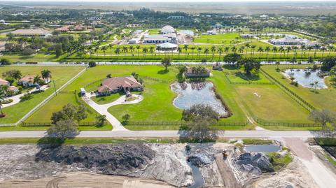 15360 Estancia Ln, Wellington, FL 33414