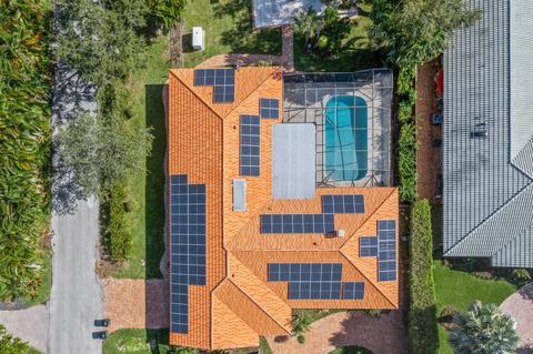 610 NW 9th Ct, Boca Raton, FL 33486