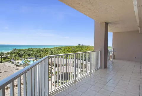 700 Ocean Royale Way #501, Juno Beach, FL 33408