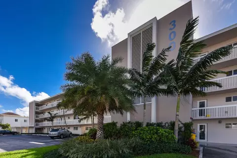 300 E Royal Palm Rd #34C, Boca Raton, FL 33432