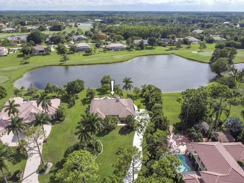 8611 Gullane Ct, Palm Beach Gardens, FL 33412