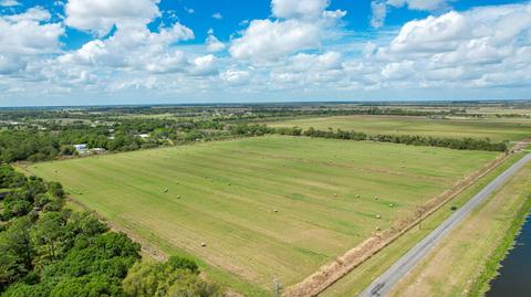 5821 Header Canal Rd S, Fort Pierce, FL 34945