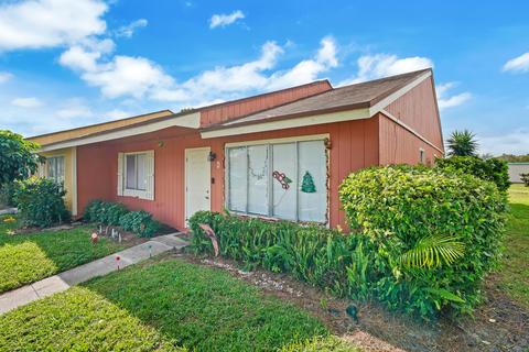 4852 Orleans Ct #D, West Palm Beach, FL 33415